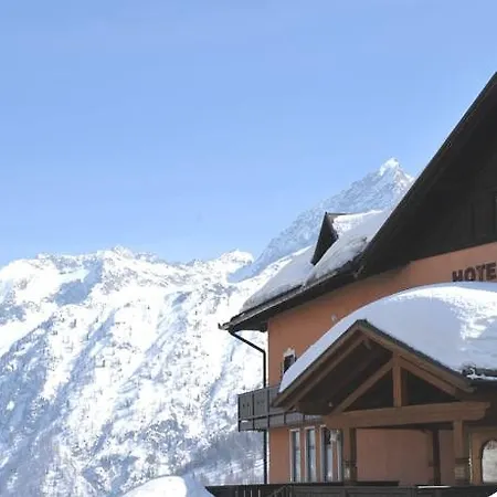 Hotel Adamello Passo del Tonale