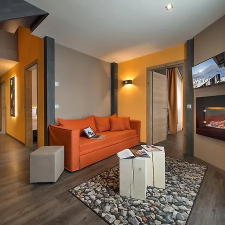 Adamello Hotel 3*