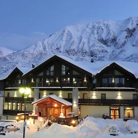 Hotel Adamello