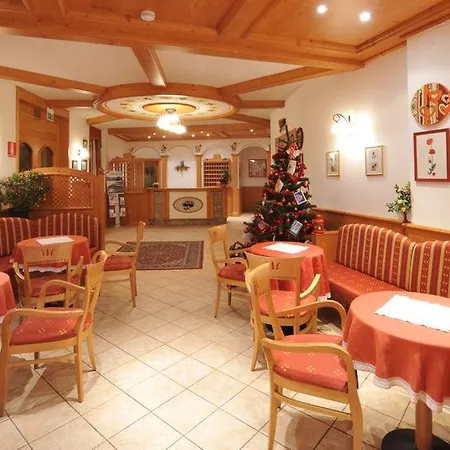 Hotel Adamello 3*