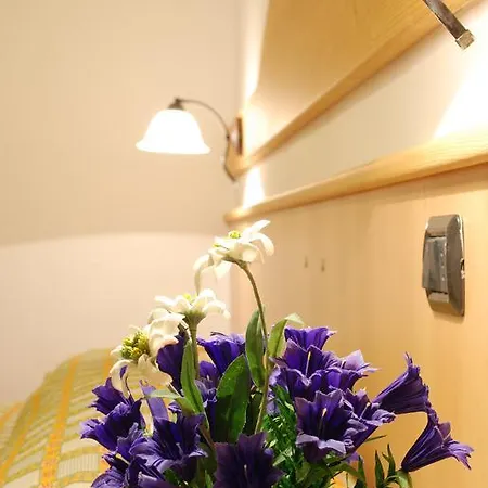 Hotel Adamello