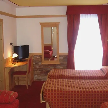 Hotel Adamello